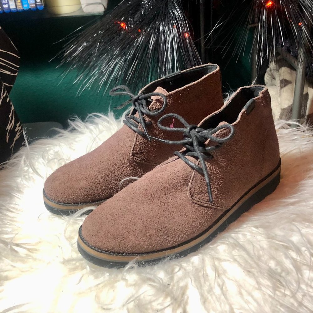 Vans Men's Ultracush Chukka Ankle Boot - US 8.5 Men's UK 7 - Like NEW